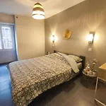 Apartment Le Nid Des Benedictins Nimes
